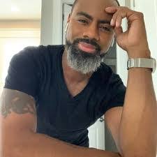 Ashley Prosser's Instagram, Twitter & Facebook