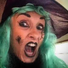 Tomorrow we moot at the pub