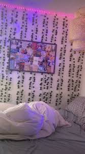 Vine Wall In 2020 Neon Room Room Ideas Bedroom Room Inspiration Bedroom