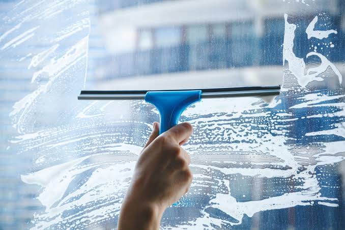 Benefits of opening windows in your home
