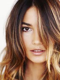 How To Look Younger Without Setting Foot Inside A Doctor S Office Cool Hair Color Hair Color Caramel Hair Styles