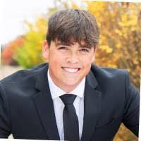 Aiden Gardner's Instagram, Twitter & Facebook