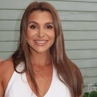 200+ perfiles de «Strain»