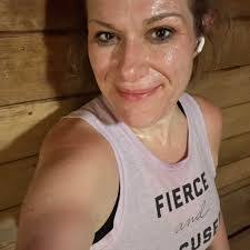 Shannon Schreck's Instagram, Twitter & Facebook