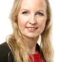 Kerri Lawrence's Instagram, Twitter & Facebook