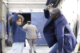 1:57:24 samuel (omar sy) nunca foi de ter muitas responsabilidades. Critica Uma Familia De Dois Woo Magazine