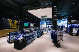 Browse our wide range of chelsea fc merchandise which include caps, tees, pants, jerseys and more available online or in a rebel store near you. Pin On Football Stadium