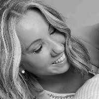 100+ "Lizzie Bennett" profiles