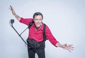 Le dvd de j'irai dormir chez l'homme qui brûle. Antoine De Maximy De J Irai Dormir Chez Vous Bientot A Toulouse Pour Presenter Son Nouveau Film Actu Toulouse