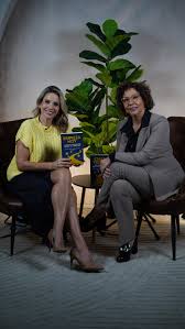 El dinero es energía y la forma en la que te relacionas con él determina tu éxito financiero. De esto nos habla Ileana Quiles @larutafinanciera.libro , autos de un libro para explicar con sencillez ...