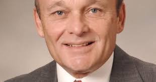 Scott Moen's Instagram, Twitter & Facebook