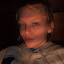 Lacey Lucas (@lacey.lucas.3551) • Facebook, Connect with friends