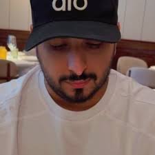 مصممة جرافيك Afnan saad (@Fnoon_saad)