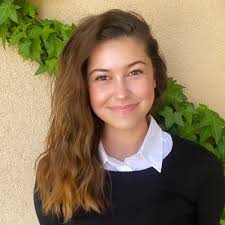 Meet the 2023-24 Dean's Council Scholarship recipients