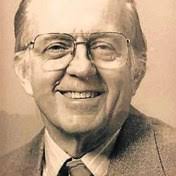 Peter Knickerbocker's Instagram, Twitter & Facebook