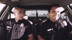 It stars jake gyllenhaal and michael peña as brian taylor and mike zavala, two los angeles police department officers who work in south los angeles. End Of Watch Trailer Deutsch German Hd Youtube