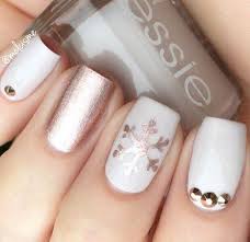 Nail ideas for the holidays. Holiday Nails The Cozy Sweater Cafe