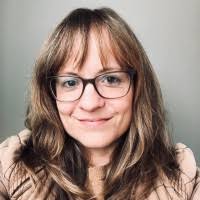 Anais Adamska Email & Phone Number