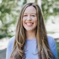 Kim Dowd's Instagram, Twitter & Facebook