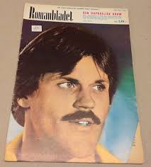 JOHN BECK ACTOR ON FRONT COVER VINTAGE Danish Novelle Romanbladet Magazine  1976