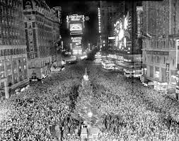 Times Square New Years History Midnight In Times Square The History Of New Year S Eve In New York City The Bowery Boys New York City History