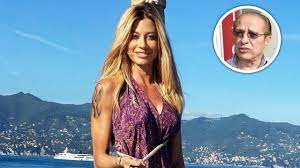 La showgirl ha 41 anni. Corvaglia Berlusconi Nuovi Dettagli Sul Rapporto Spunta Accordo Con L Ex