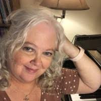 Myrna Crooks's Instagram, Twitter & Facebook