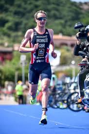 Jonny brownlee took a 7 seconds lead on schoeman, and alistair brownlee stuck one second back of schoeman in 3rd. Athlete Profile Alistair Brownlee World Triathlon