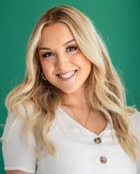 Jessica Rudzinski's Instagram, Twitter & Facebook