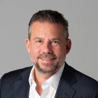 Matthew Connery's Instagram, Twitter & Facebook