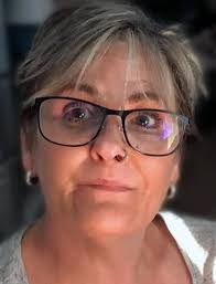 Patti Middleton's Instagram, Twitter & Facebook