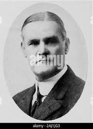 Empire state notables, 1914 . F. C. AUSTIN Head of F. C. Austin Drainage  Excavator Co. Chicago, III. MONROE WOOD TINGLEY Comptroller International  Mercantile Marine Co. New York City 526. Empire State