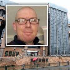 Paul Tindle's Instagram, Twitter & Facebook