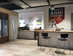 Showroom A Sucy En Brie Stores Fenetre Porte Garage