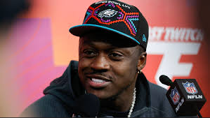 76ers Coach Nick Nurse Hat Logo Watch Brown Talk About His Relationship  With Eagles QB Jalen