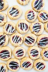 Creations, perfect for sudden dessert cravings. Easy Christmas Desserts For A Crowd A Couple Cooks