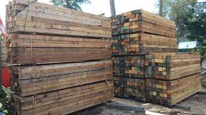 Meskipun bisa digantikan oleh beberapa bahan alternatif lainnya, tapi keunggulan pada penggunaannya membuat kayu masih tetap digunakan. 4x4 14 Kaki 3x4 10 Pembekal Kayu Pallet Selangor Facebook