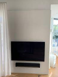 wegwerken die kastjes en draden en dat doe je zo opmaatzagen nl boheems slaapkamer decor muur gemonteerde tv tv ophangen