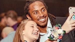 Anthony Harris Takes 11-Year-Old to a Dance