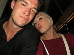 Morgan Henning's Instagram, Twitter & Facebook