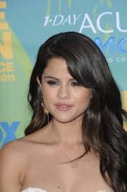 John Irish Lee adlı kullanıcının Selena Marie Gomez panosundaki Pin