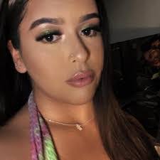 Jennifer Tinoco's Instagram, Twitter & Facebook