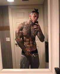 Pin On Ink And Hair And Piercing