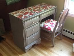 Desk Vanity Redo Using For A Manicure Table Diy Manicure Table Vanity Redo Diy Furniture