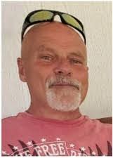 Lynn Boyett's Instagram, Twitter & Facebook