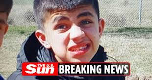 Evan Flores's Instagram, Twitter & Facebook