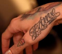 Star tattoo design on hand. Stories And Meanings Behind Jeffree Star S Tattoos Tattoo Me Now