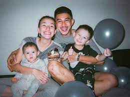 Zuriel paris jedidiah panggabean, zeraiah moria phinehas panggabean, zoey havilah. Pindah Agama Dahlia Poland Bebaskan Anak Pilih Keyakinan Sendiri