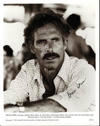 Смотрите примеры перевода captain bob в captain bob, are you aware that it's a crime in the state of florida to build a secret compartment in a. Bruce Dern Autographed Signed Photograph Historyforsale Item 183617