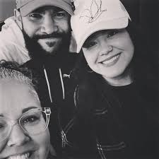 Melody Rain (@themelodyrain) • Instagram photos and videos